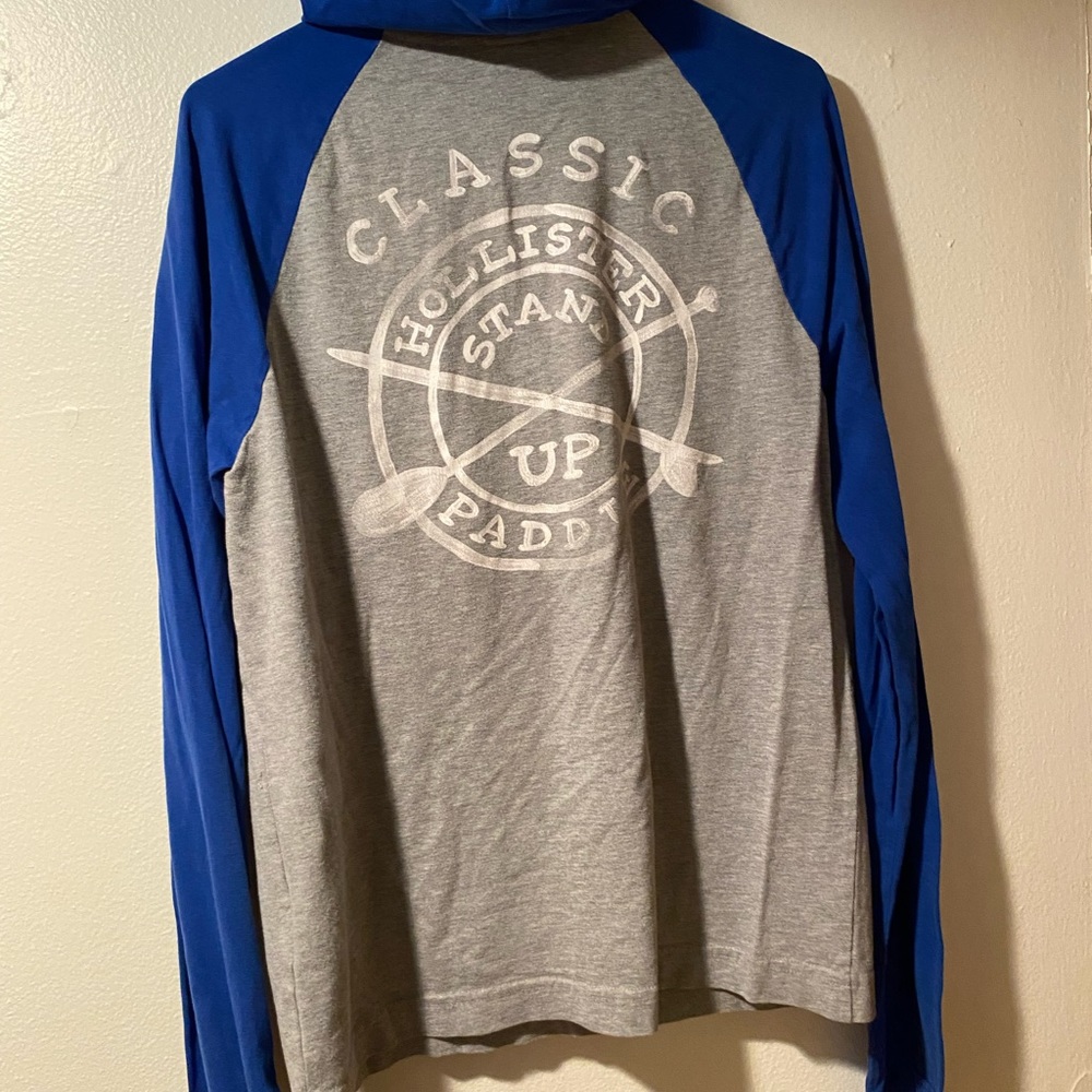 Blue and grey holister sweater size large